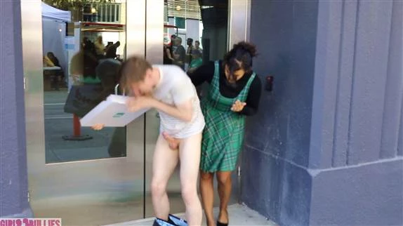 Girls Bullies - Penny Barber - Sidewalk Pantsing And Wedgies 2024 [FullHD] (MPEG-4/213 MB)