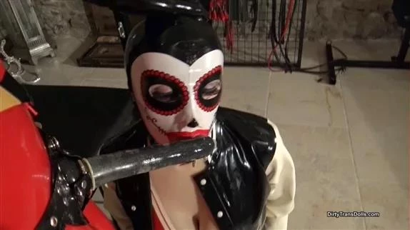 Fetish Liza, Natalie Goth TV in Video - A latex Halloween tale stage 2 2024 [HD] (MPEG-4/381 MB)