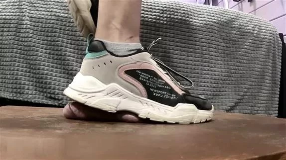 Dirty Priest Femdom Store - Cocktrampling in my lovely sneakers 2025 [FullHD] (MPEG-4/930 MB)