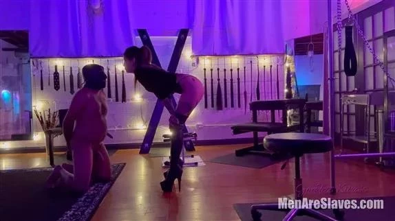 Men Are Slaves - 04-29-25 Goddess Kitra 4K 2025 [UltraHD/4K] (MPEG-4/3.06 GB)