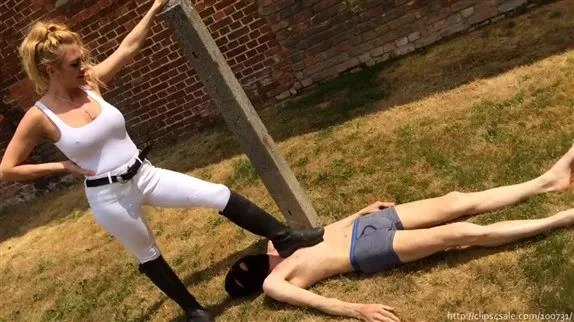 Subby Hubby - Stevie Shae and Kelly Diamond - Ass Licking Slaves 2025 [HD] (MPEG-4/210 MB)
