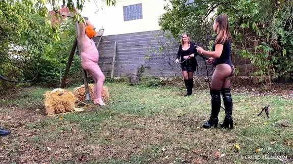 Cruel Reell in Video - 3 Mistresses 1 Slave 2025 [FullHD] (MPEG-4/1000 MB)