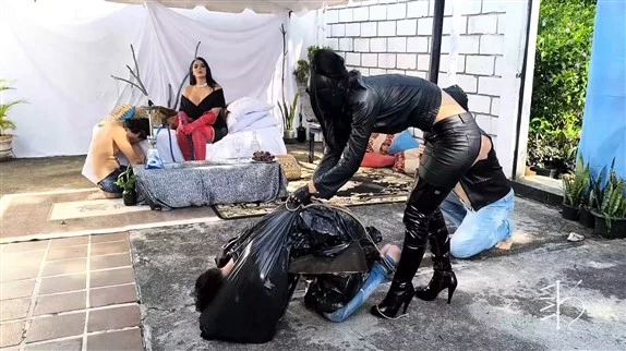 Latin Beauties in High Heels in Video - Captured and presented before the Cruel Queen K 2025 [FullHD] (MPEG-4/736 MB)