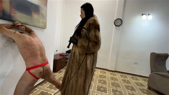 Latin Beauties in High Heels in Video - YFYE Bullwhipped by the Venus in Furs 2 by Kalinda 2025 [FullHD] (MPEG-4/1.80 GB)
